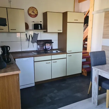 Sonniges Sundchalet Holiday home Stralsund